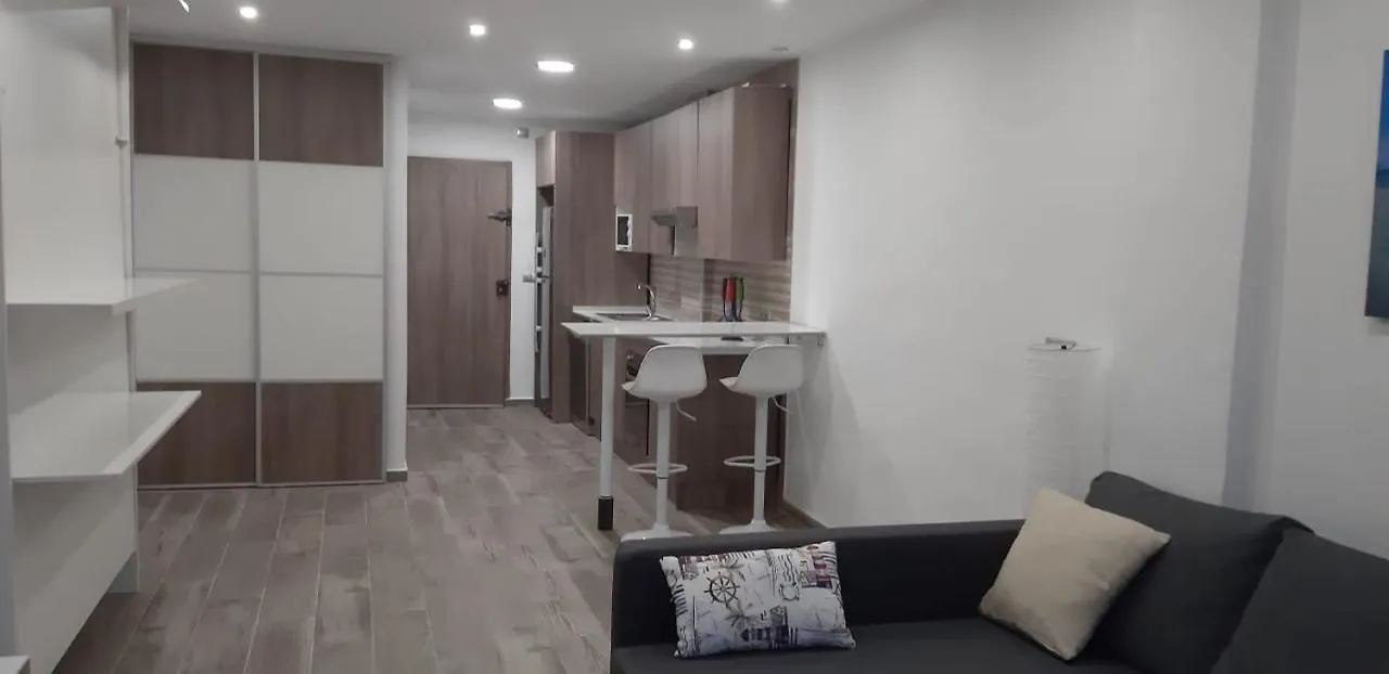 Estudio Premium Vera Playa Naturista 0*,